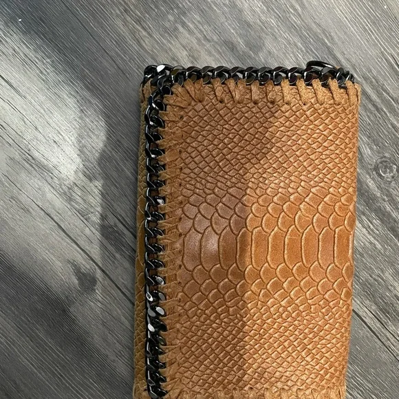 Italian leather crossbody - Picture 5 of 6